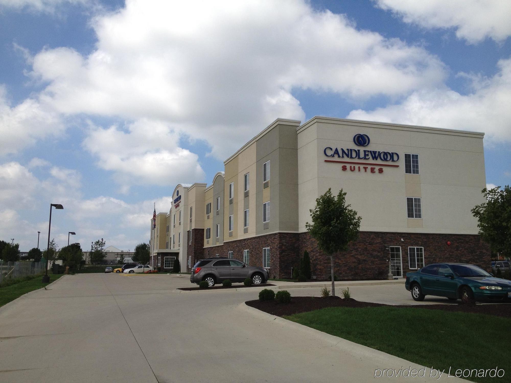 Candlewood Suites Champaign-Urbana University Area By Ihg Exterior foto